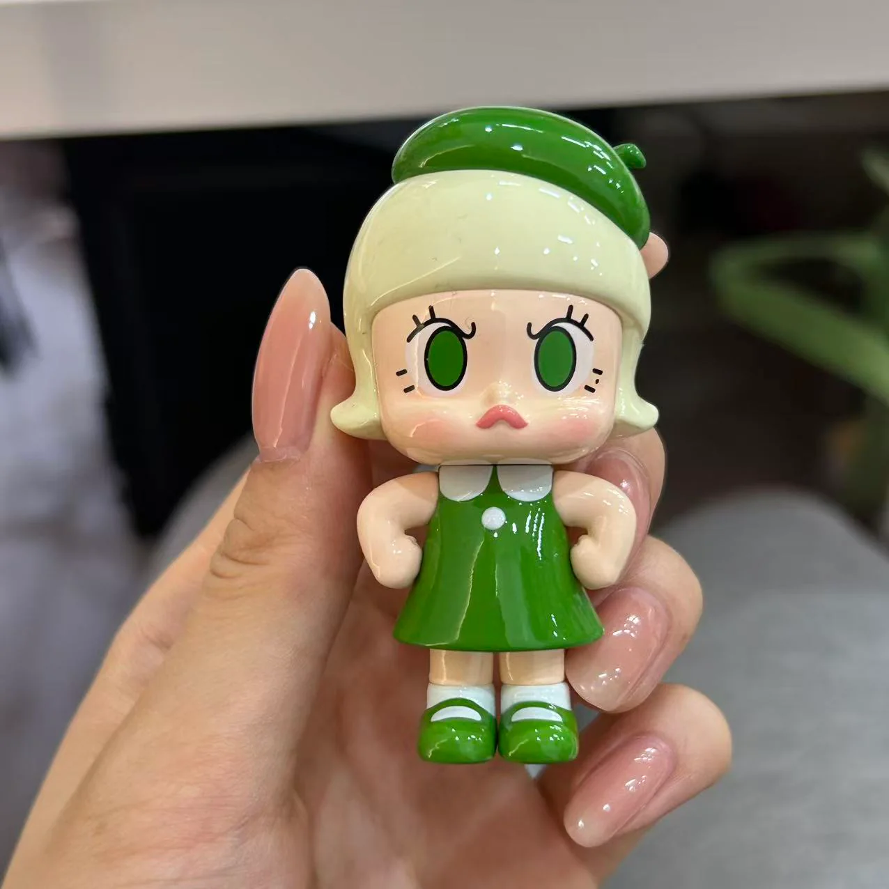 Thumbnail 1